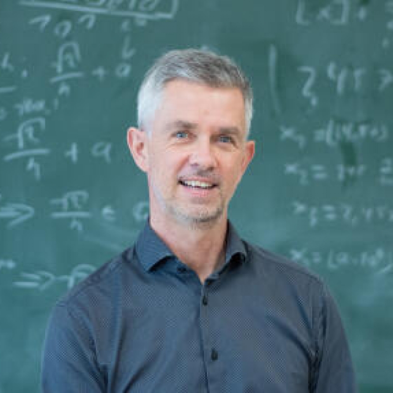 Prof. Dr. Christoph Böhm